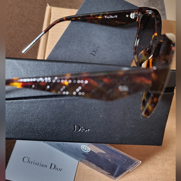 Christian Dior Very Dior 1N Sunglasses - Picture 4 of 8